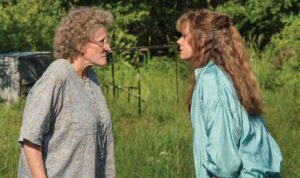 Backwoods: Glenn Close and Amy Adams in “Hillbilly Elegy.”