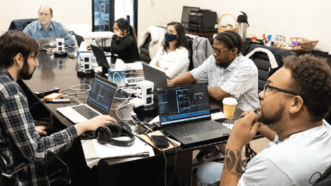 Local 700 members gather in the offices of Local 479 for Avid training designed to keep skills fresh. PHOTOS: MUNEEB HASSAN